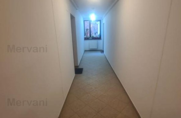 Apartament cu 2 camere de vânzare în Sinaia