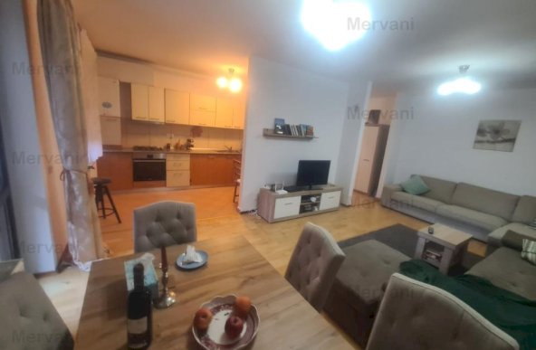 Apartament cu 2 camere de vânzare în Sinaia