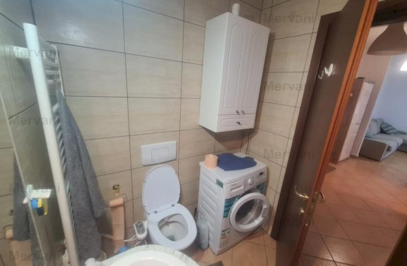 Apartament cu 2 camere de vânzare în Sinaia