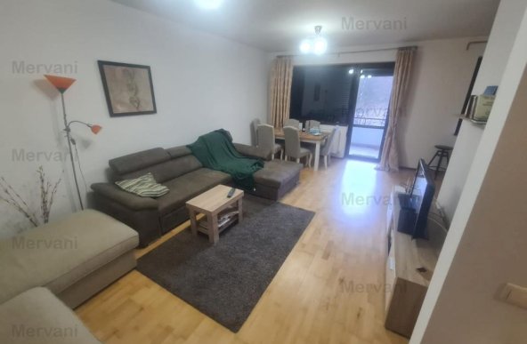 Apartament cu 2 camere de vânzare în Sinaia