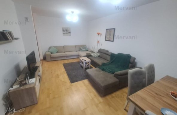 Apartament cu 2 camere de vânzare în Sinaia