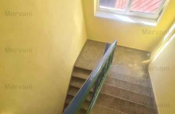 Apartament cu 2 camere de vânzare în Sinaia