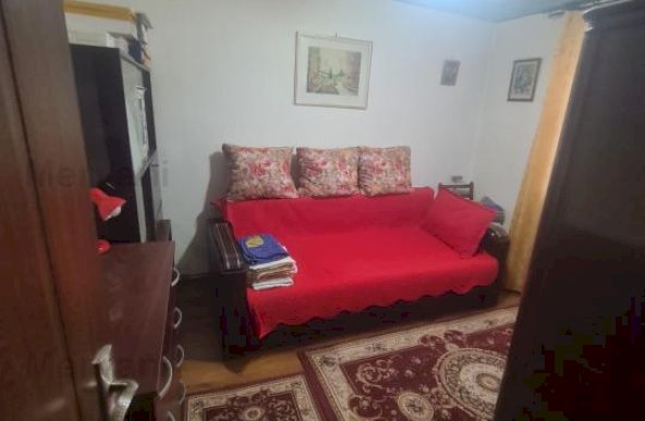 Apartament cu 2 camere de vânzare în Câmpina - Zona semicentrala