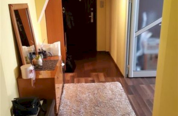 Apartament 2 cam ultracentral Ploiesti