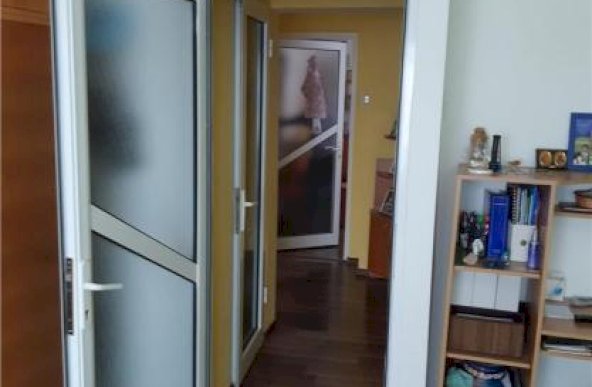 Apartament 2 cam ultracentral Ploiesti