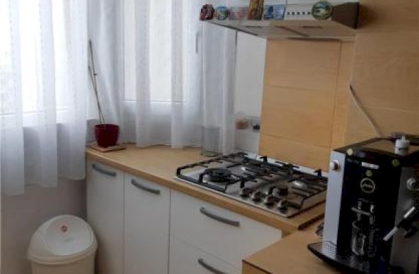 Apartament 2 cam ultracentral Ploiesti