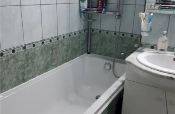 Apartament 2 cam ultracentral Ploiesti