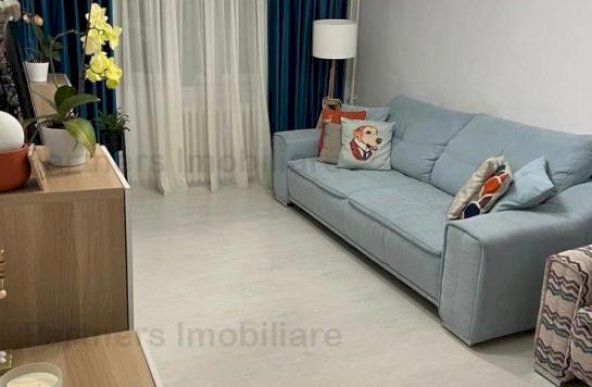 Apartament 3 camere Crangasi