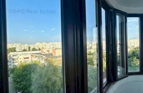 Inchiriere apartament 3 camere pentru firma - zona Decebal