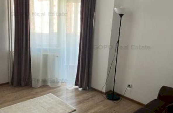 Apartament de închiriat: 2 camere, zona Moșilor