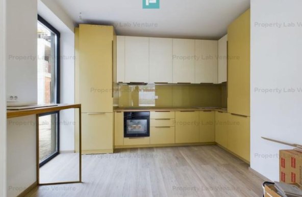 Vila Duplex 5 camere cu garaj zona Școală Americană