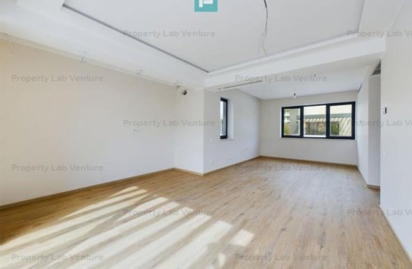 Vila Duplex 5 camere cu garaj zona Școală Americană