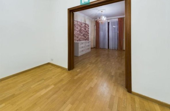 Apartament boem cu 3 Camere în Inima Dorobanțiului