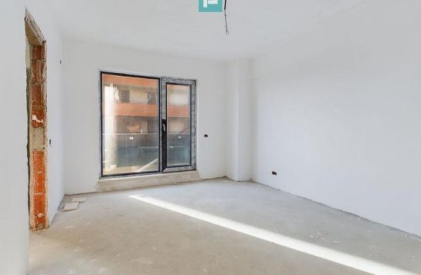 Apartament cu trei camere, Vatra Noua