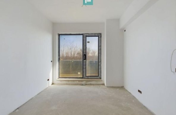 Apartament cu trei camere, Vatra Noua