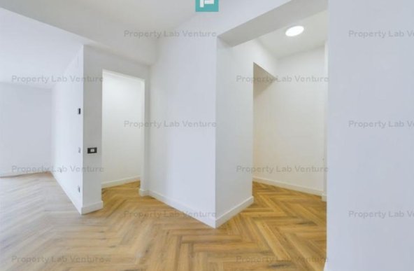 Apartament 4 camere ingenios compartimentat, rond OMV Pipera