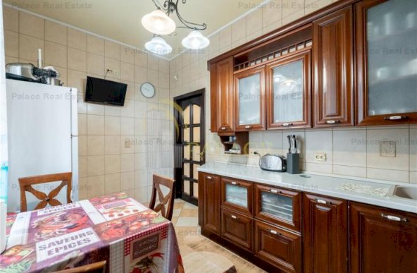 Vanzare apartament 7 camere, Tatarasi, Iasi