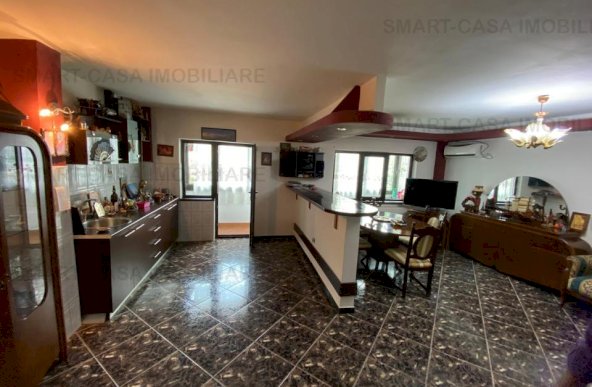 Apartament 4 camere decomandat Frumoasa