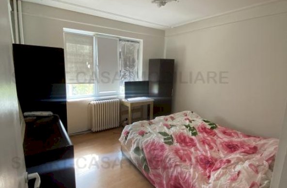 Apartament 3 camere Alexandru cel Bun