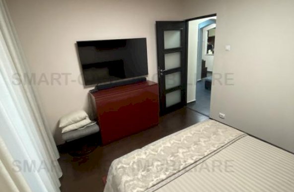 Apartament 3 camere decomandat Mircea cel Batran