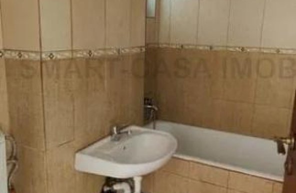 Apartament 4 camere Podu Ros