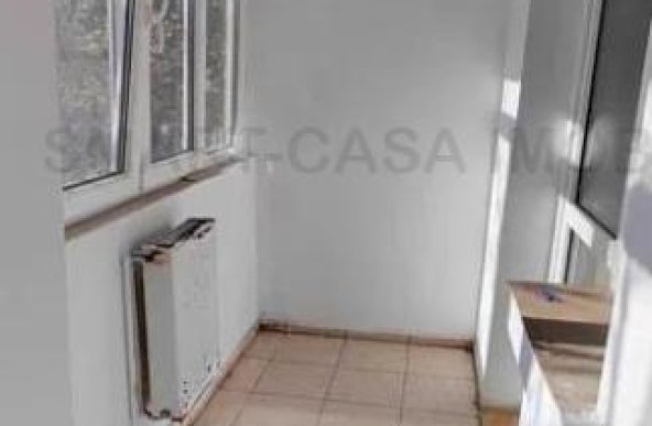 Apartament 4 camere Podu Ros