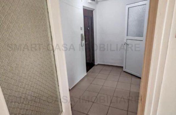 Apartament 2 camere semidecomandat Cantemir