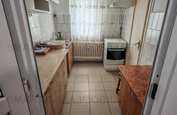 Apartament 2 camere semidecomandat Cantemir