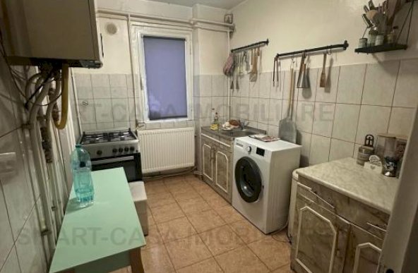 Apartament 2 camere Podu Ros etajul 1