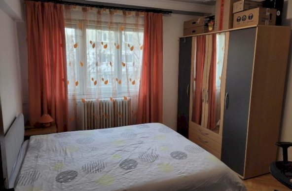 Apartamemt 3 camere Primaverii Podu Ros