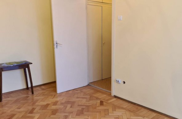 Iancului Avrig apartament 2 camere liber 