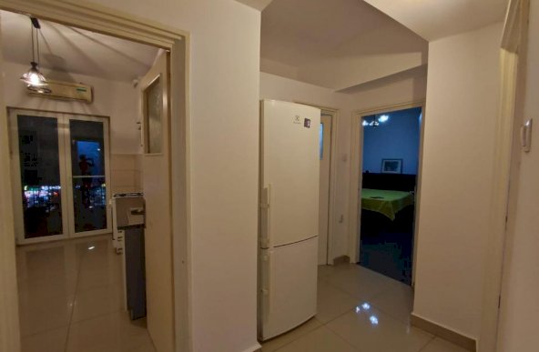 Piata Unirii- apartament spatios