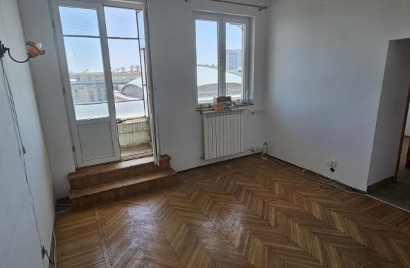 Sala Palatului de vanzare apartament 3 camere 