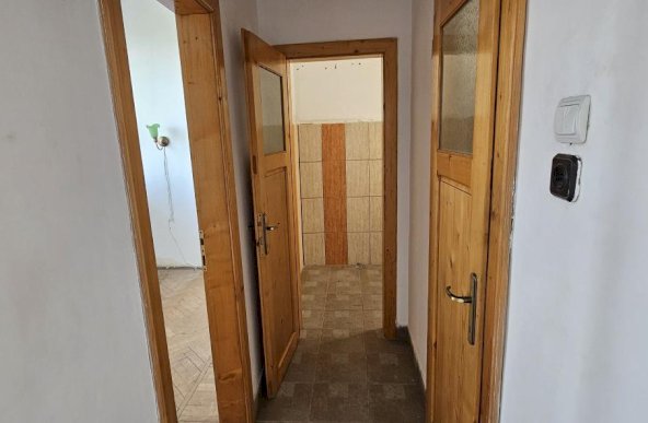 Sala Palatului de vanzare apartament 3 camere 