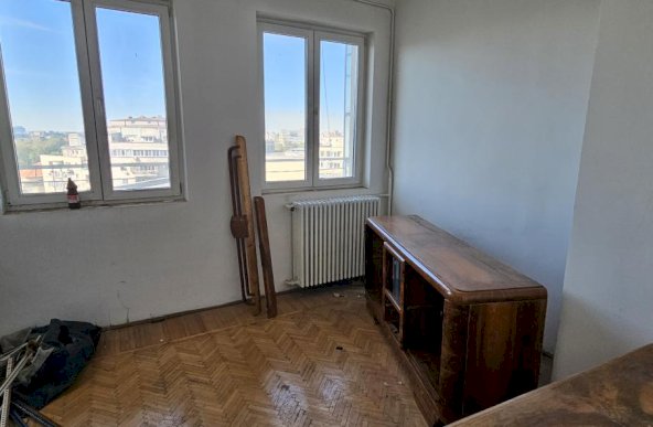 Sala Palatului de vanzare apartament 3 camere 