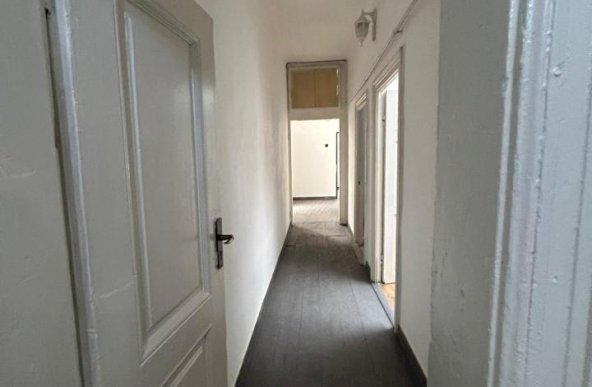 Romana Amzei de vanzare apartament 3 camere 