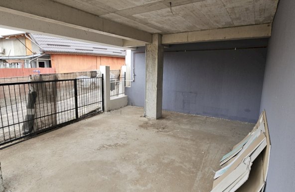 Zona Nord Petricani vila 4 camere constructie noua