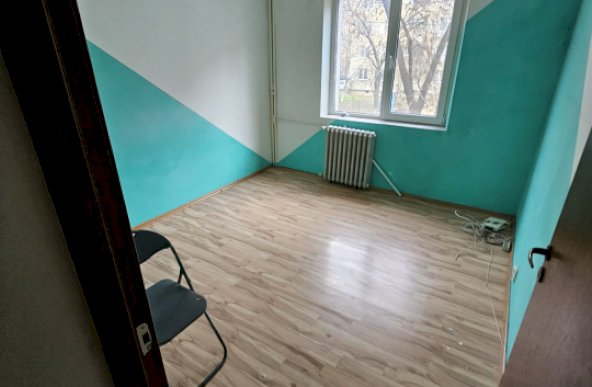 Crangasi Ceahlau de vanzare apartament 3 camere