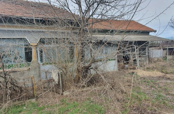 Vanzare casa/vila 6 camere Aluta, Slatina