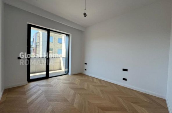 Apartament 3 camere | Terasa 100mp | Lacul Floreasca | Finisaje Premium | View