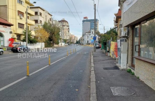 Spatiu Comercial 44 MP | Zona Centrala- Bdv. Dacia -Calea Mosilor | Vitrina 6 ML