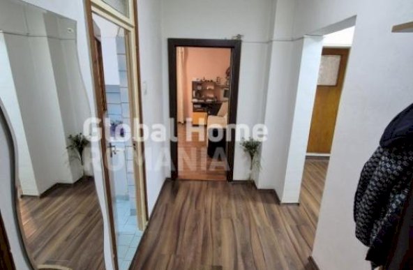 Apartament 3 camere -Decebal- 79 mp