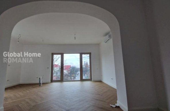 Apartament 3 camere 120MP | Terasa si curte | Locuri de parcare | Bucurestii Noi