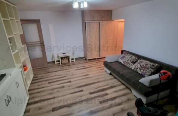 Apartament 2 caemere / Int. Muncelului