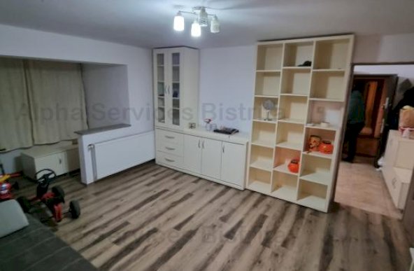 Apartament 2 caemere / Int. Muncelului