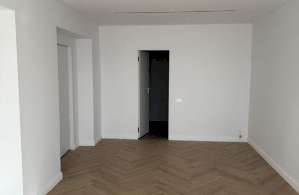 Vanzare Apartament 3 camere Copou Iasi