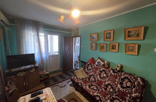 Apartament 3 camere. Alexandru cel bun. 72 000 euro