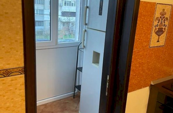 Apartament 3 camere Decomandat. Dacia, Zimbru- Bulevard