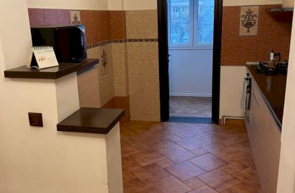 Apartament 3 camere Decomandat. Dacia, Zimbru- Bulevard