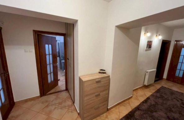 Vanzare Apartament 3 camere Pacurari Iasi